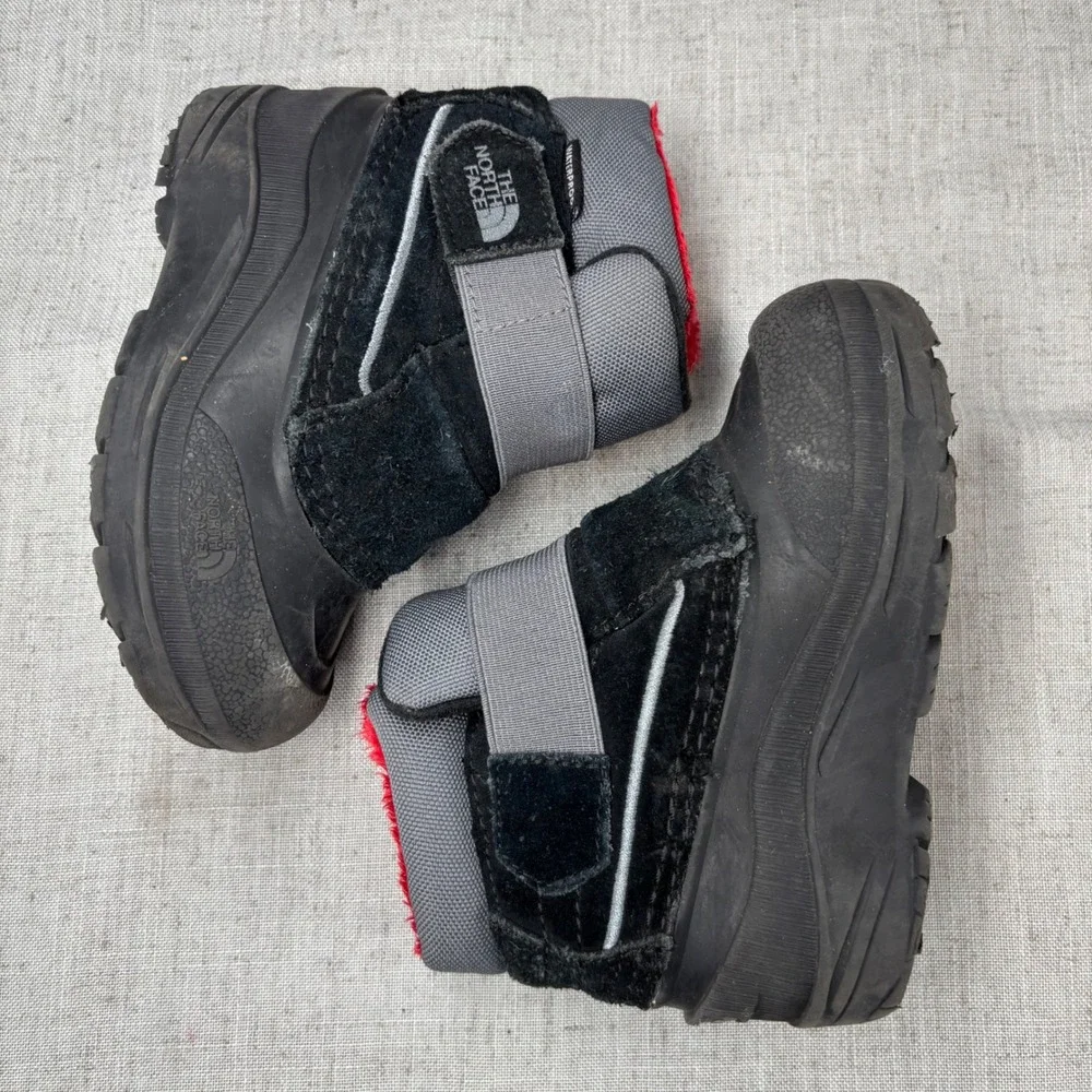The North Face Alpenglow Kids Snow Boots Black Red Waterproof Size 8 Toddler